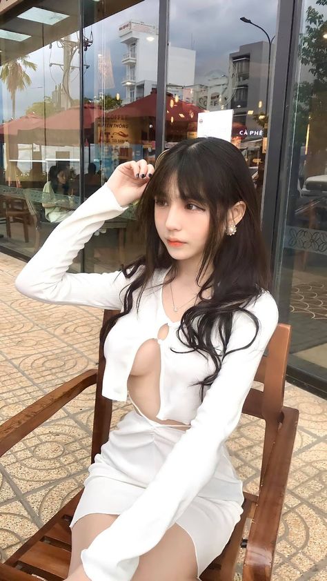 春咲梓美